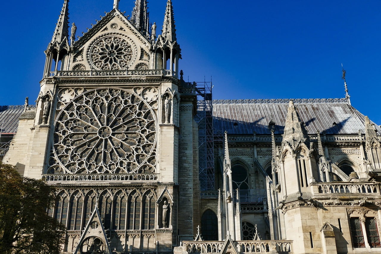 Ontdek de rijke geschiedenis van Parijs: historische bezienswaardigheden